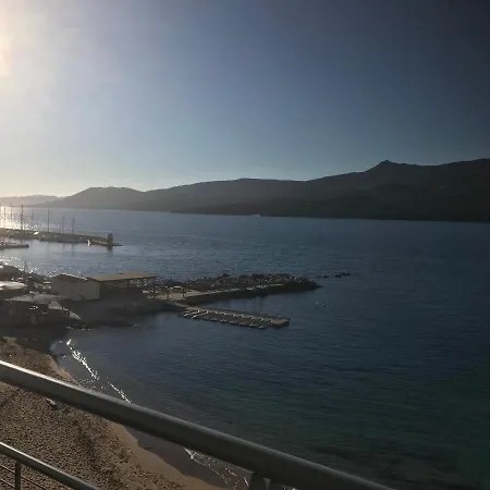 Cote Plage T3 - Les Pieds Dans L'eau! Apartment Propriano (Corsica)
